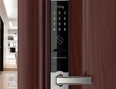 路南24小时上门开锁公司