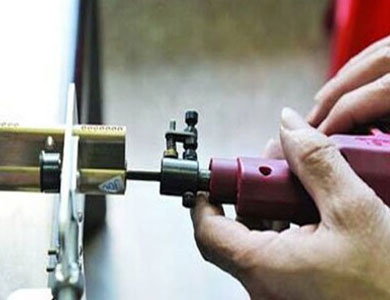 路南24小时上门开锁公司